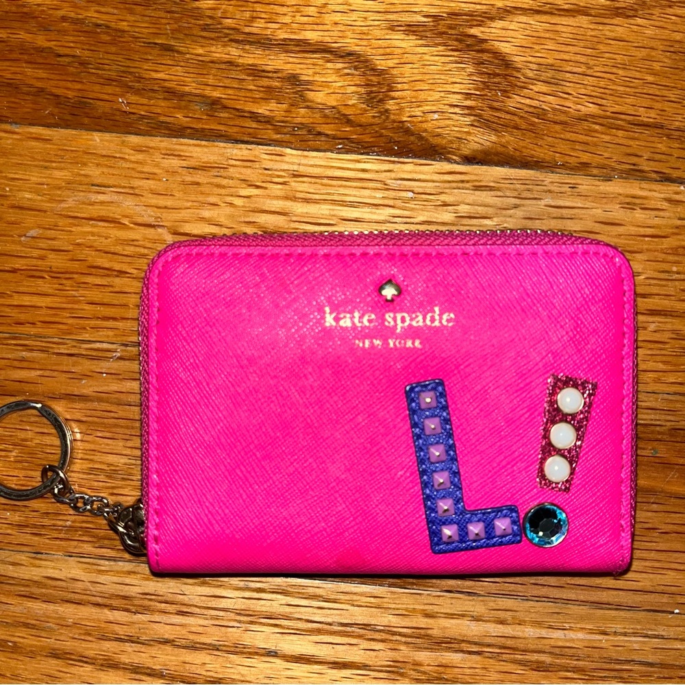 Kate Spade “L” Key Pouch - Picture 2 of 16